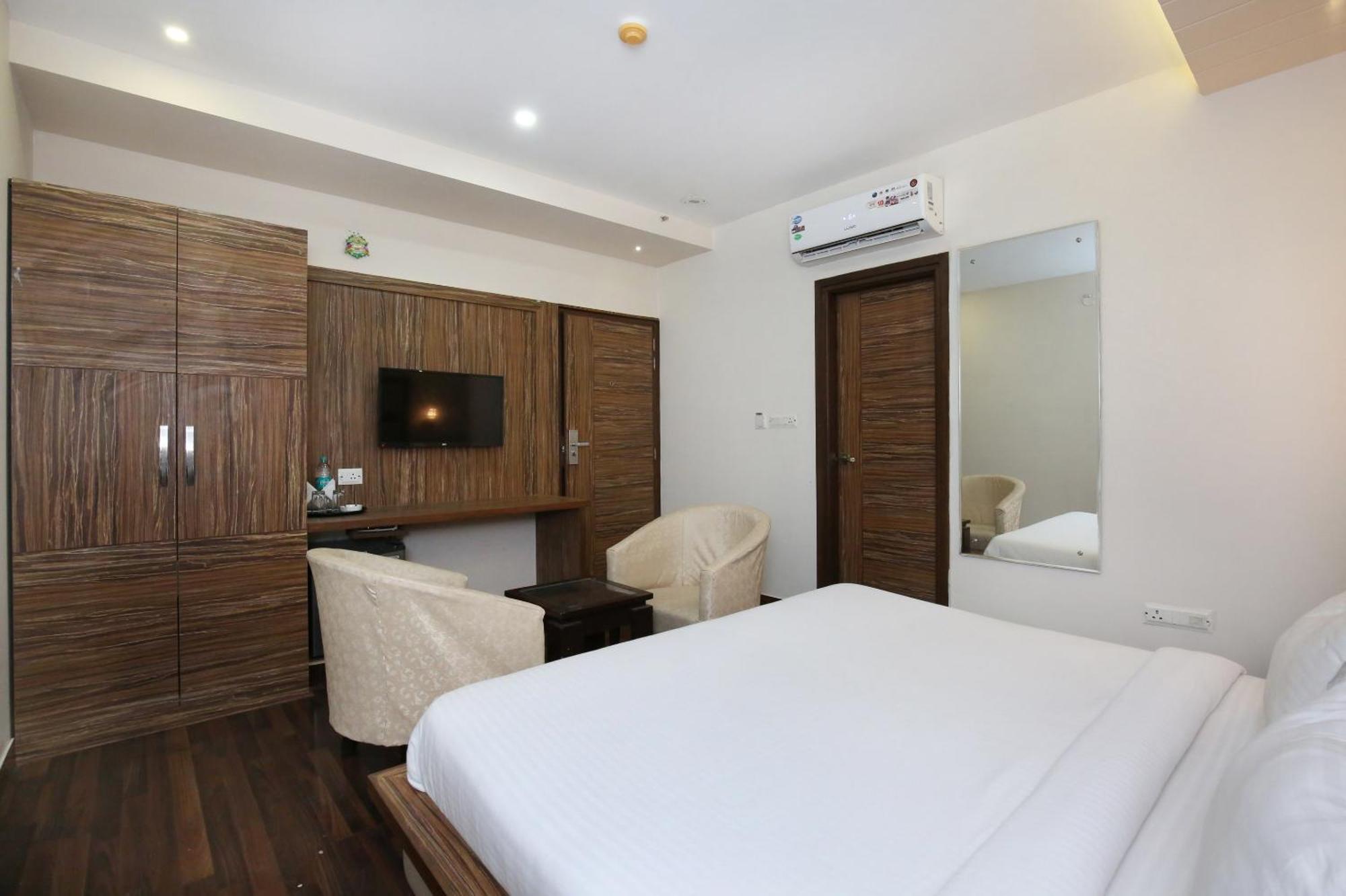 Super Hotel O Tricity Relax Inn Zirakpur Exterior photo