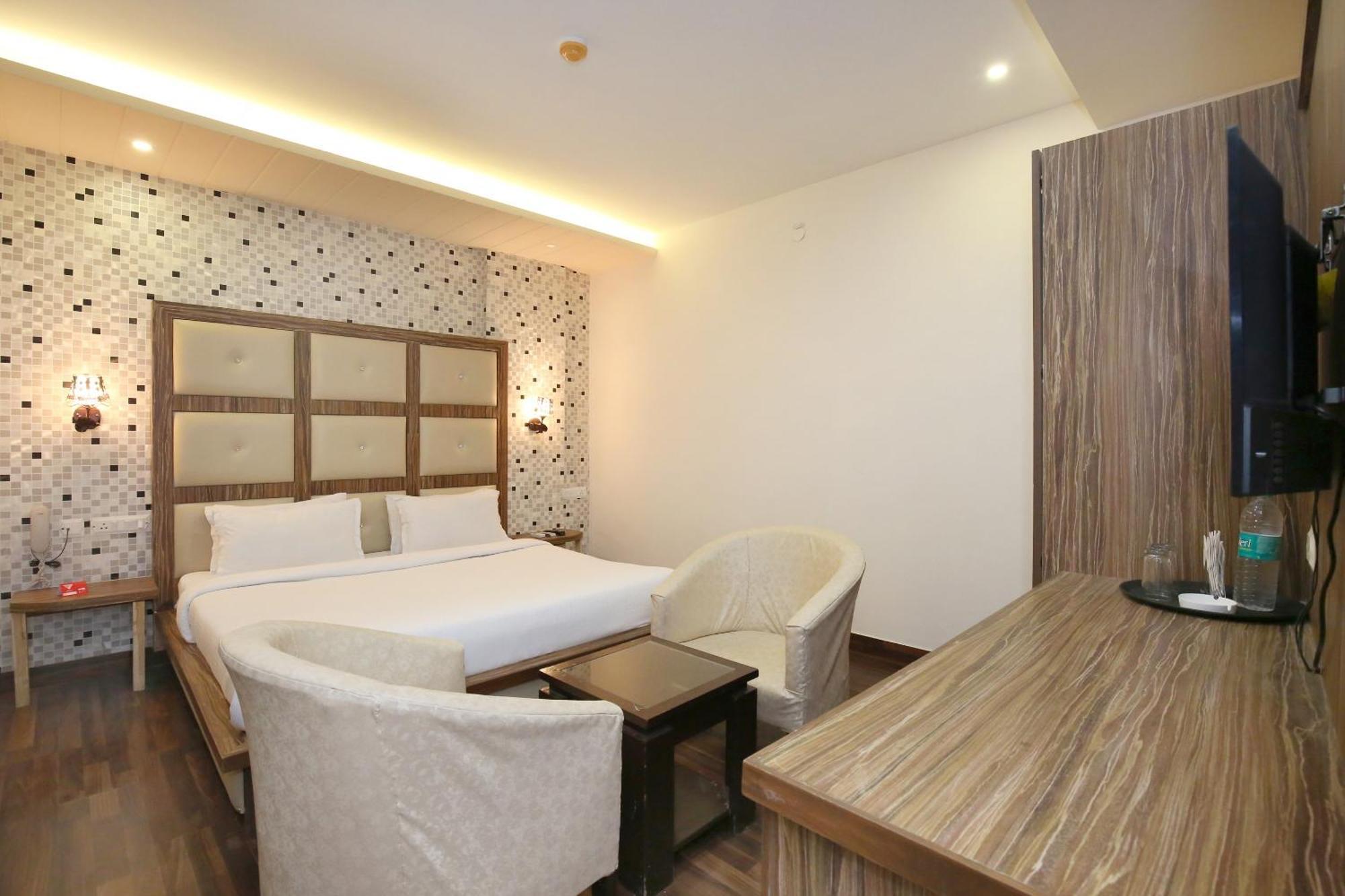Super Hotel O Tricity Relax Inn Zirakpur Exterior photo