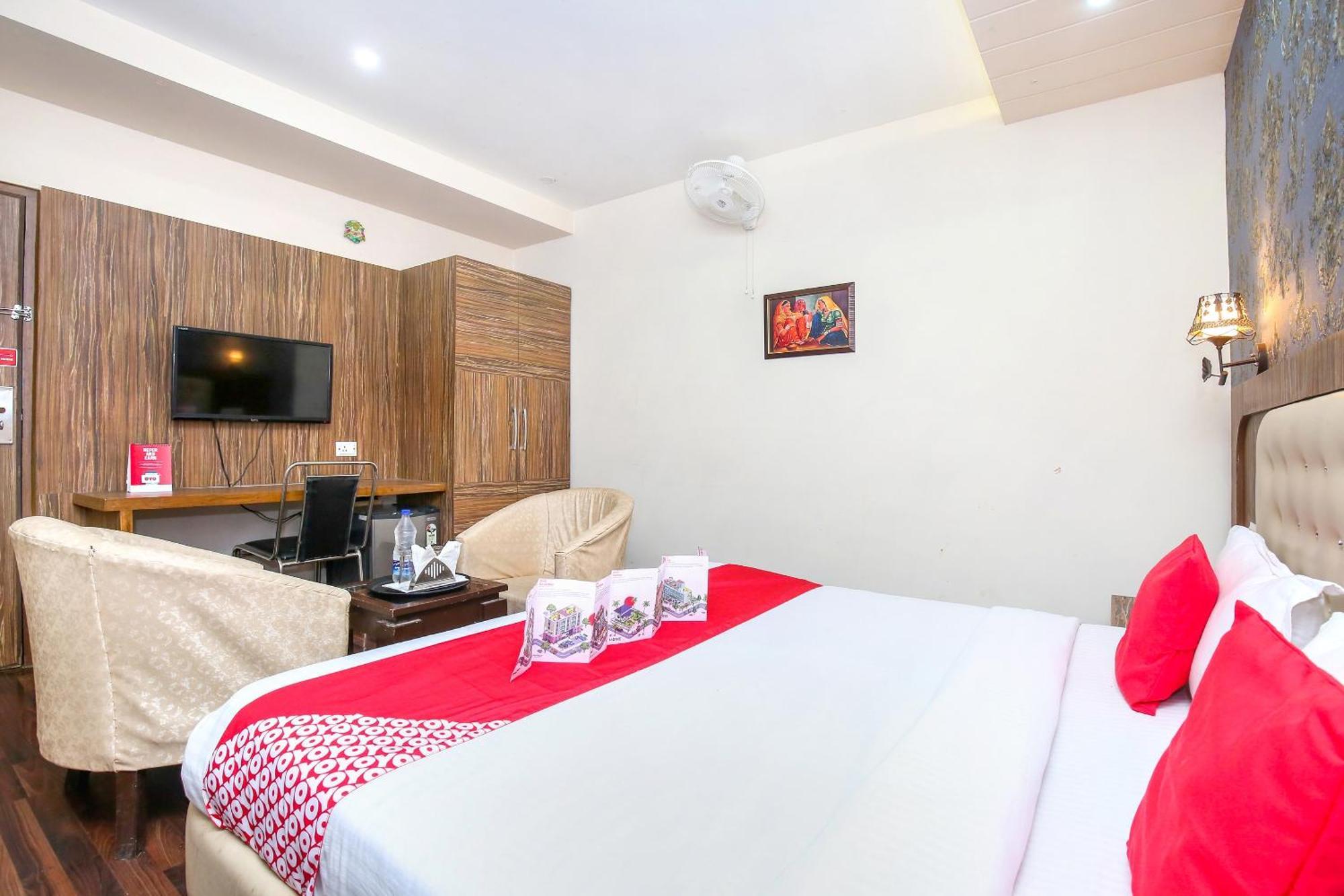 Super Hotel O Tricity Relax Inn Zirakpur Exterior photo