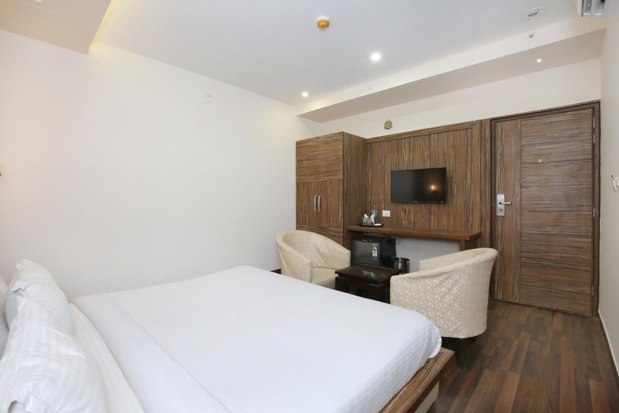 Super Hotel O Tricity Relax Inn Zirakpur Exterior photo